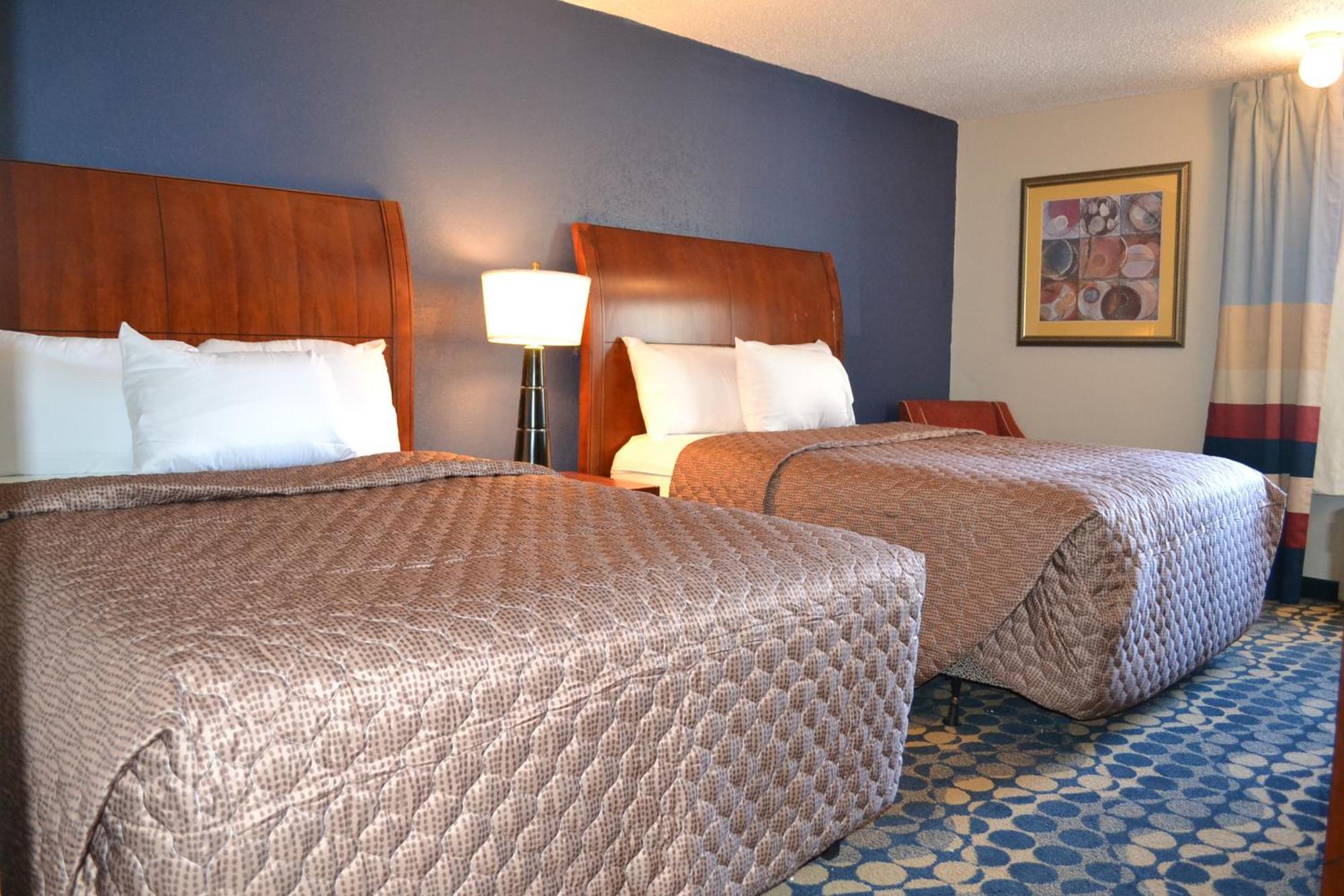 Dayspring Extended Stay Greensboro Exterior photo